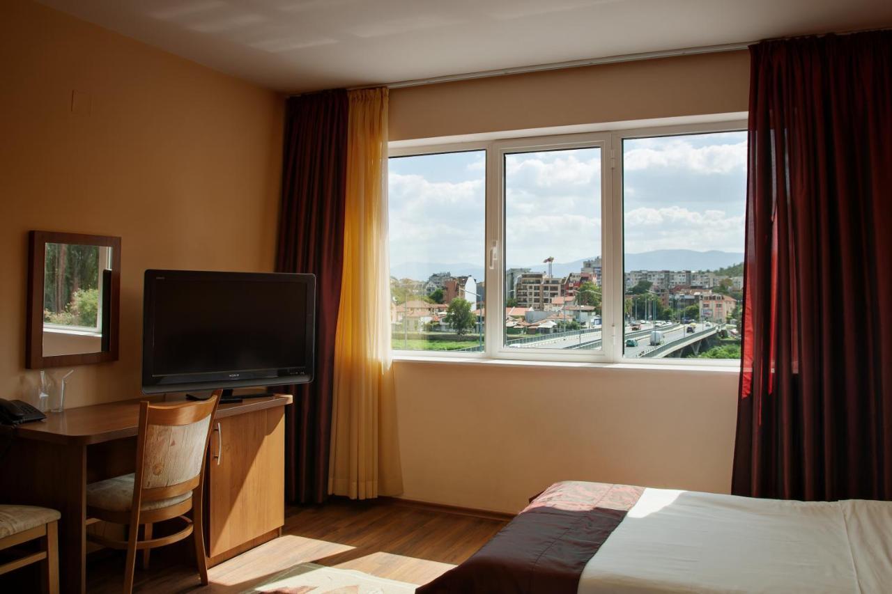 Family Hotel Gerdjika 普罗夫迪夫 外观 照片