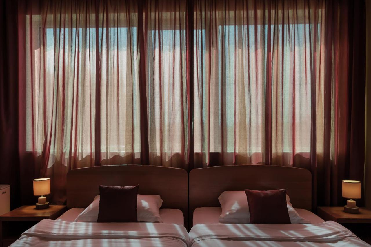 Family Hotel Gerdjika 普罗夫迪夫 外观 照片